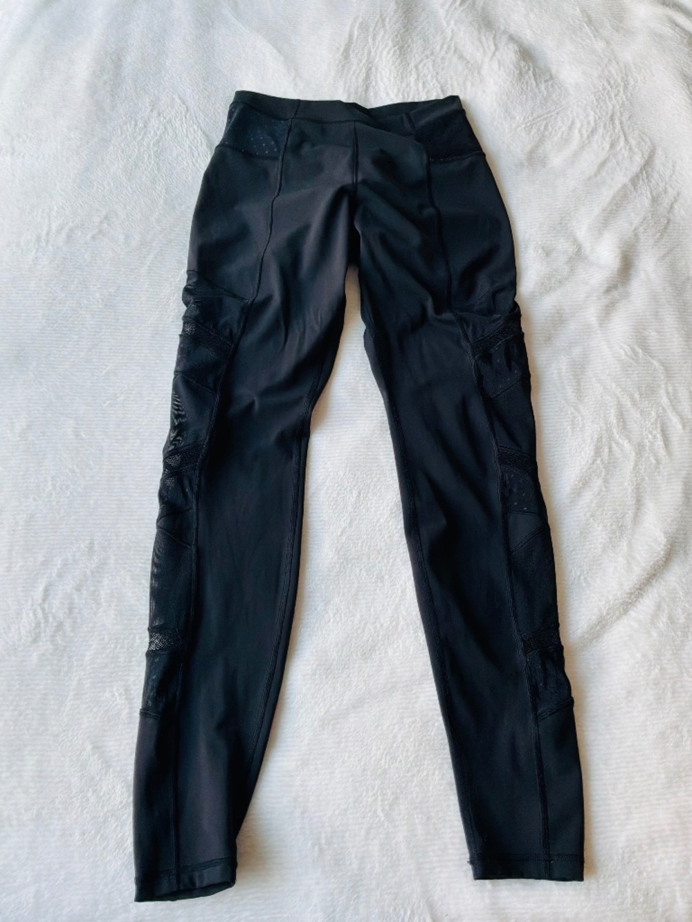 Lululemon Black Full Length Tights Mesh Lattice Size 4 / small - No Tags